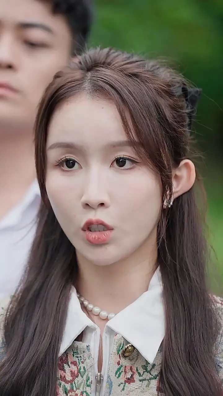 《绝世枭龙》:热血枭雄的崛起之路与复仇传奇